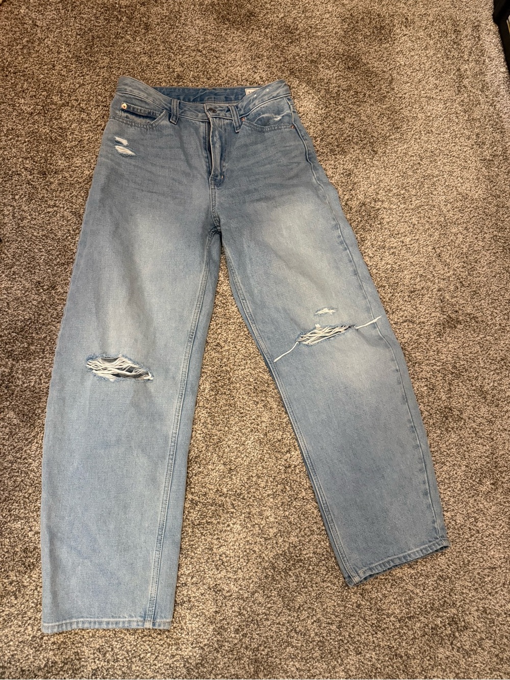 GAP barrel light denim jeans
